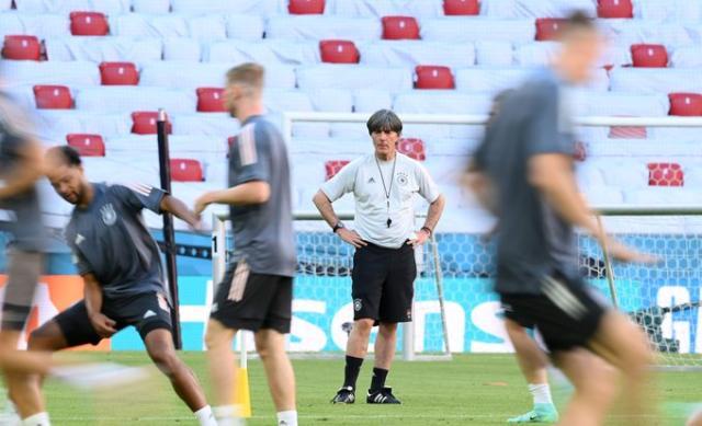 1623750622197092845.jpeg E33UQTTXEAIWnqb.jpeg