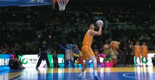 CBA全明星扣篮大赛草根扣将遭压分？辽篮小将100分